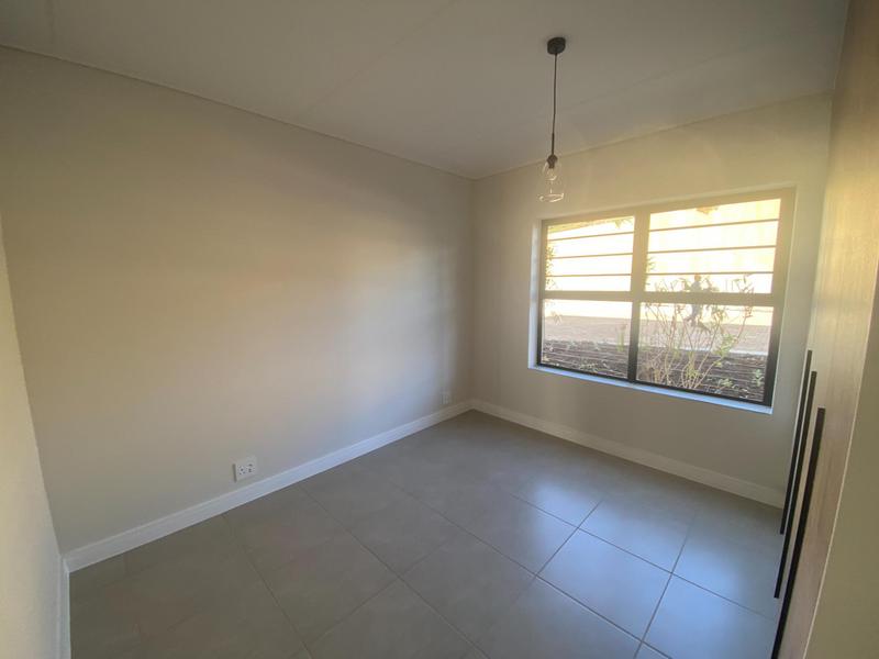 To Let 3 Bedroom Property for Rent in Richwood Western Cape